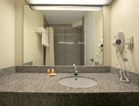 Park Hill Inn And Suites Oklahoma City Pokoj fotografie